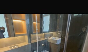 Team Area in 5 BHK Apartment at Sector 10a – for Rent