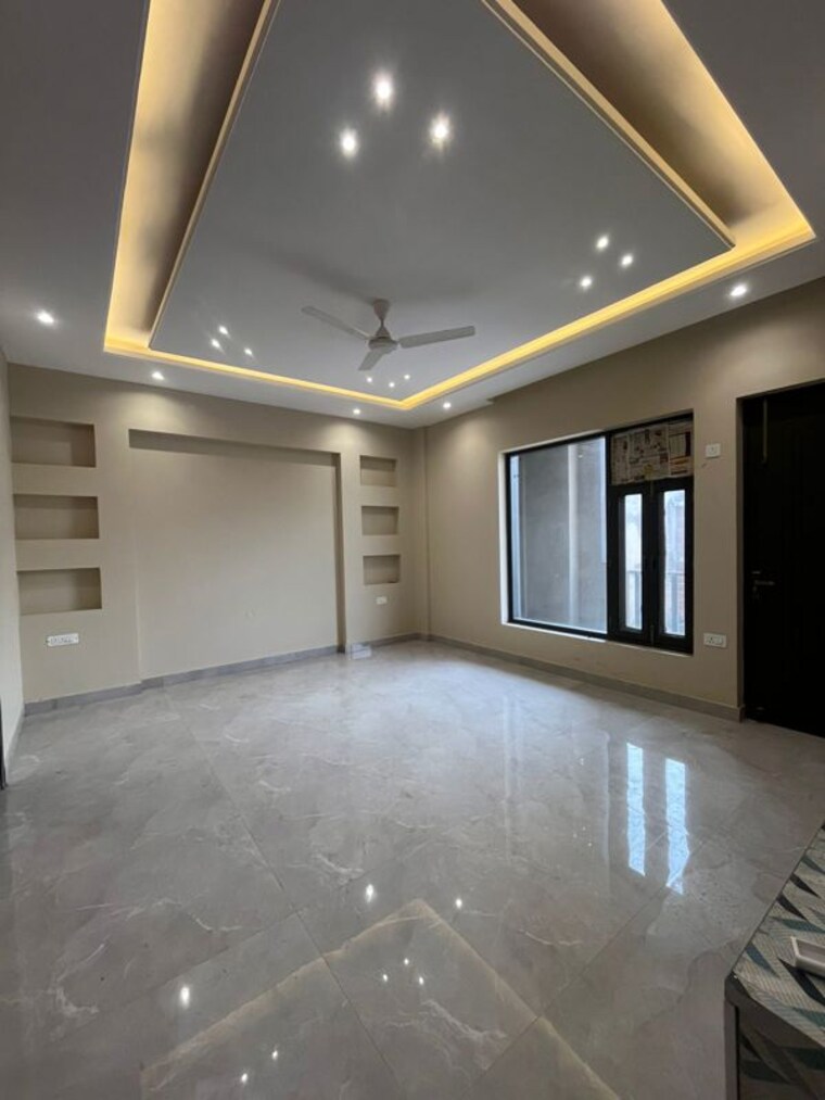 Room, eros-lakewood-city 4 Bedroom 5000 Sq.Ft. Builder Floor In Suraj Kund Faridabad 10354876