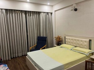Team Area in 2 BHK Apartment at Emaar Digi Homes, Sector 62 – for Rent