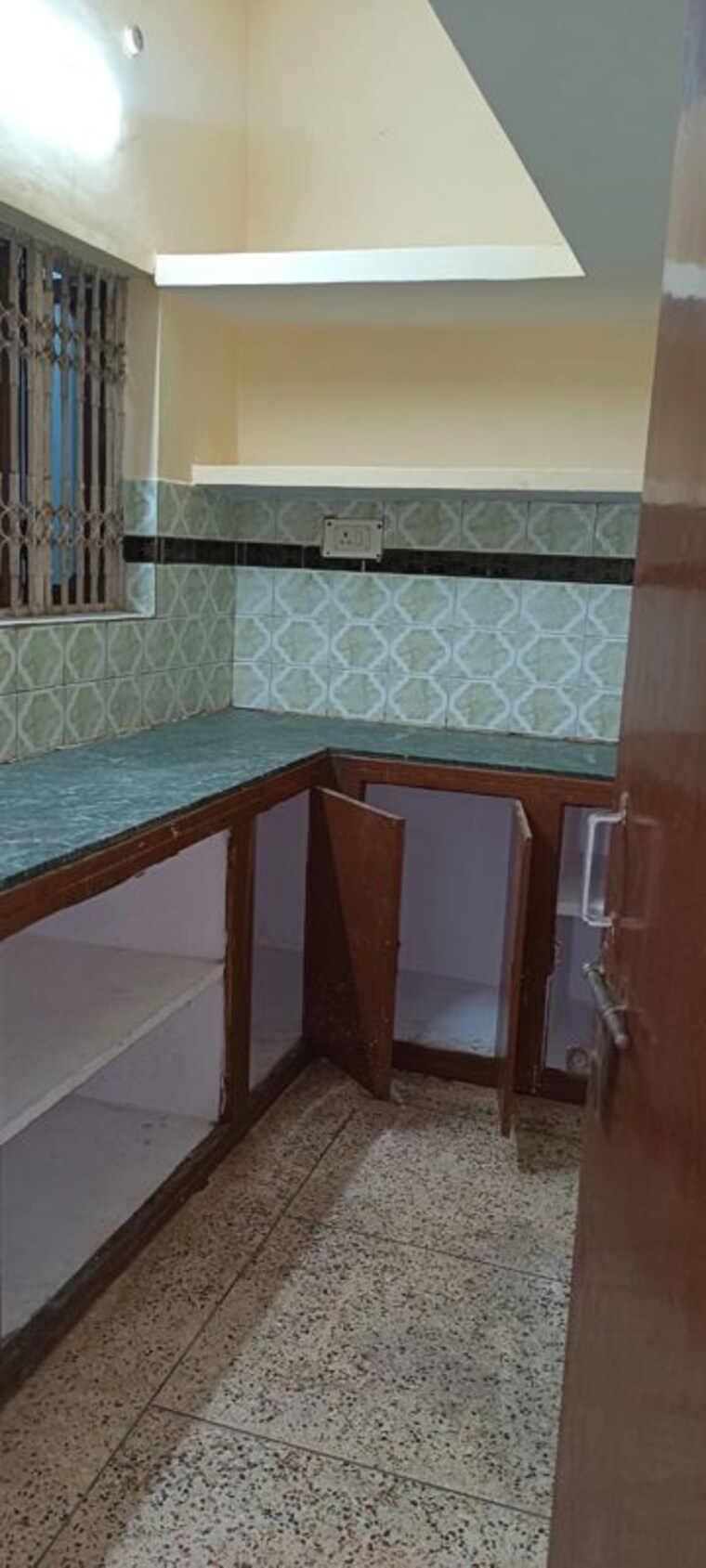 Kitchen, indira nagar 2 Bedroom 900 Sq.Ft. Builder Floor In Indira Nagar Lucknow 10354958