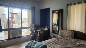 Master Bedroom in 1 BHK Apartment at Lokhandwala Residency, Worli – for Rent