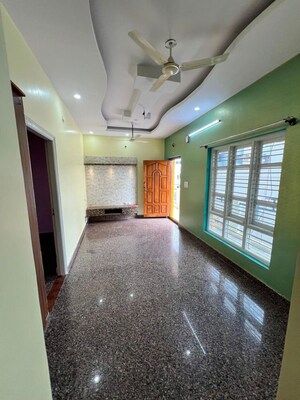 2 BHK Builder Floor For Rent in Akshya Nagar