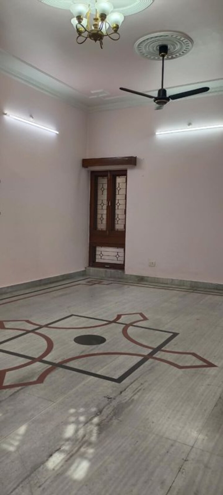 Room, indira nagar 1 Bedroom 800 Sq.Ft. Builder Floor In Indira Nagar Lucknow 10354990