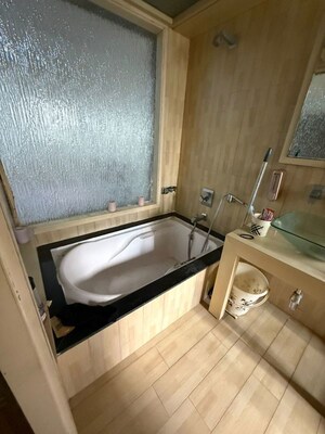 Bathroom in 1 BHK Apartment at Worli – for Rent