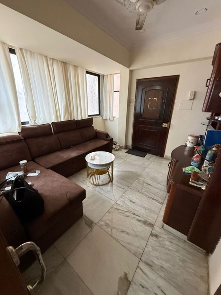Living Room, worli 1 Bedroom 550 Sq.Ft. Apartment In Worli Mumbai 10355015