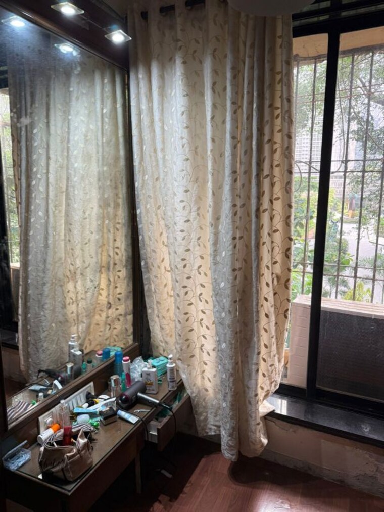 Balcony, worli 1 Bedroom 550 Sq.Ft. Apartment In Worli Mumbai 10355015