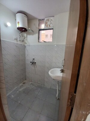 Bathroom in 1 BHK Apartment at Ninex RMG Residency, Sector 37c – for Rent
