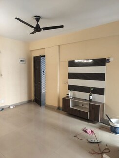 2 BHK + Extra Room Apartment For Rent in Apex Our Homes