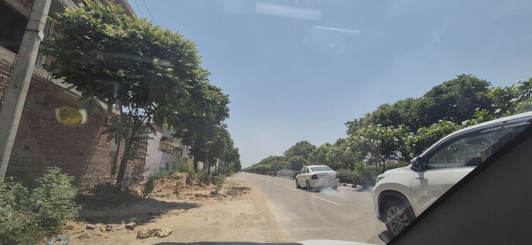 undefined, mullanpur  200 Sq.Yd. Plot In Mullanpur Mohali 10355080