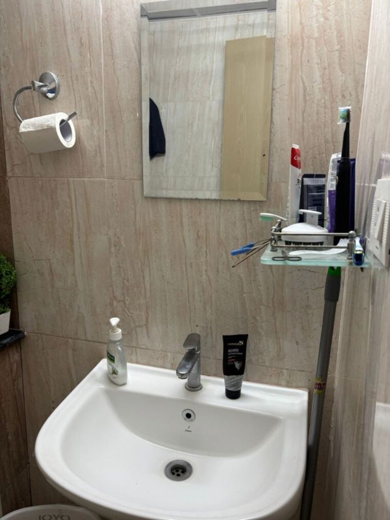 Bathroom, mantri-webcity 2.5 Bedroom 1500 Sq.Ft. Apartment In Hennur Bangalore 10355128