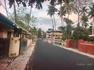  Plot For Sale in Vazhuthacaud