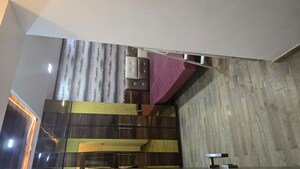 Room in 3 BHK Apartment at Vastulabh CHS, Andheri East – for Rent