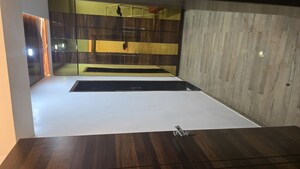 Room in 3 BHK Apartment at Vastulabh CHS, Andheri East – for Rent