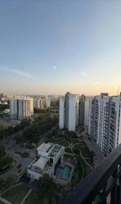 4 BHK + Servant Room Apartment For Rent in Ansals Celebrity Greens