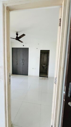 Furnished Amenities in 2 BHK Apartment at Laabh Gloria, Ghodbunder Road – for Rent