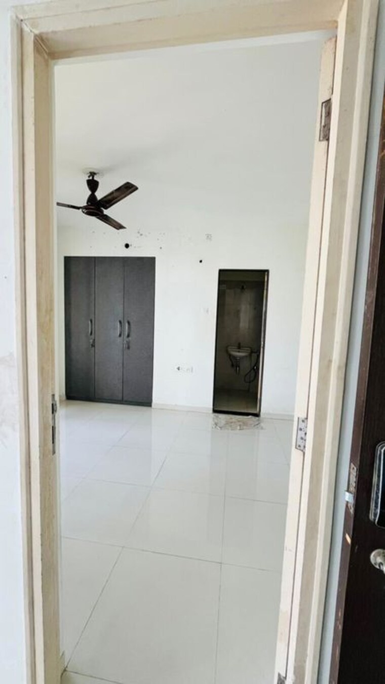 undefined, laabh-gloria 2 Bedroom 600 Sq.Ft. Apartment In Ghodbunder Road Thane 10355141