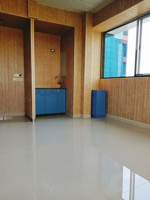 Room in  Office Space at Haware Infotech Park Vashi, Vashi Sector 30a – for Rent