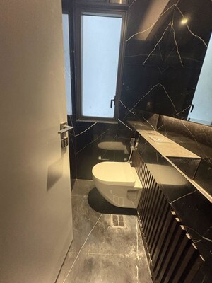 Team Area in 4 BHK Apartment at Lodha The Park, Worli – for Rent