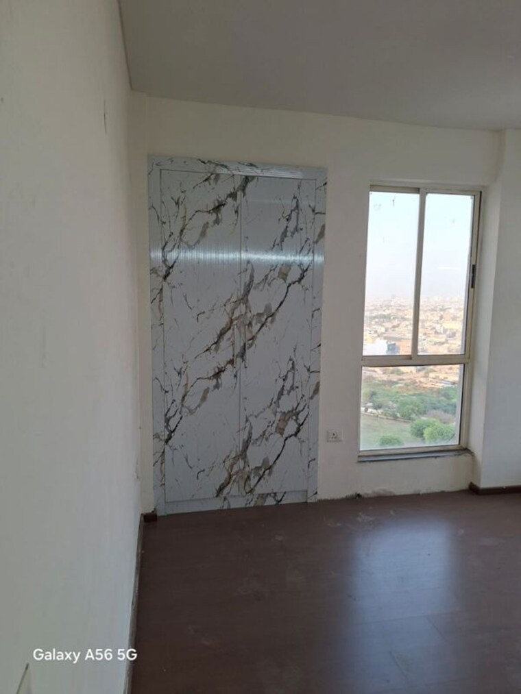 Room, imperia-esfera 2.5 Bedroom 1578 Sq.Ft. Apartment In Sector 37c Gurgaon 10355167