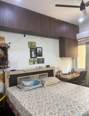 Bedroom in 3 BHK Apartment at Nimbus Express Park View - II, Chi V Greater Noida – for Rent