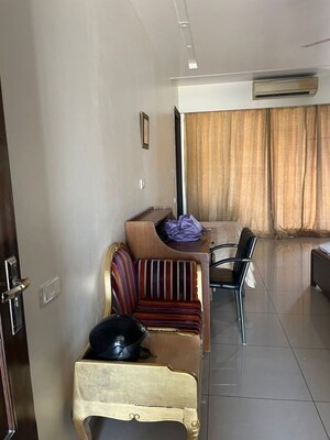 Living Room in 3 BHK Independent House at Sector 18 – for Rent