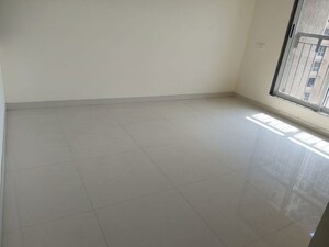 Room in 1 BHK Apartment at Green Acres Apartment, Waghbil – for Rent