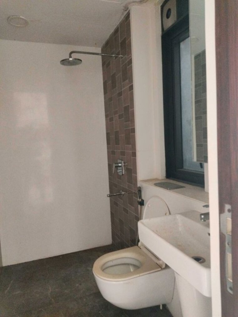 Bathroom, lodha-the-park 3 Bedroom 1415 Sq.Ft. Apartment In Worli Mumbai 10355216