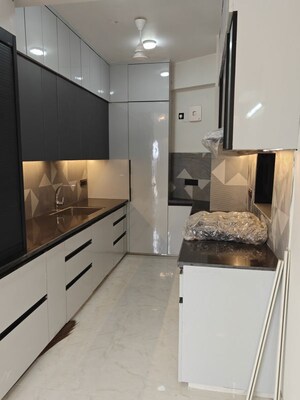 Kitchen in 3.5 BHK Apartment at M3M Heights, Sector 65 – for Rent