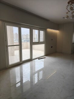 3.5 BHK + Servant Room Apartment For Rent in M3M Heights