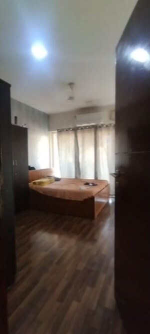 Bedroom in 2 BHK Apartment at RNA Continental, Chembur – for Rent