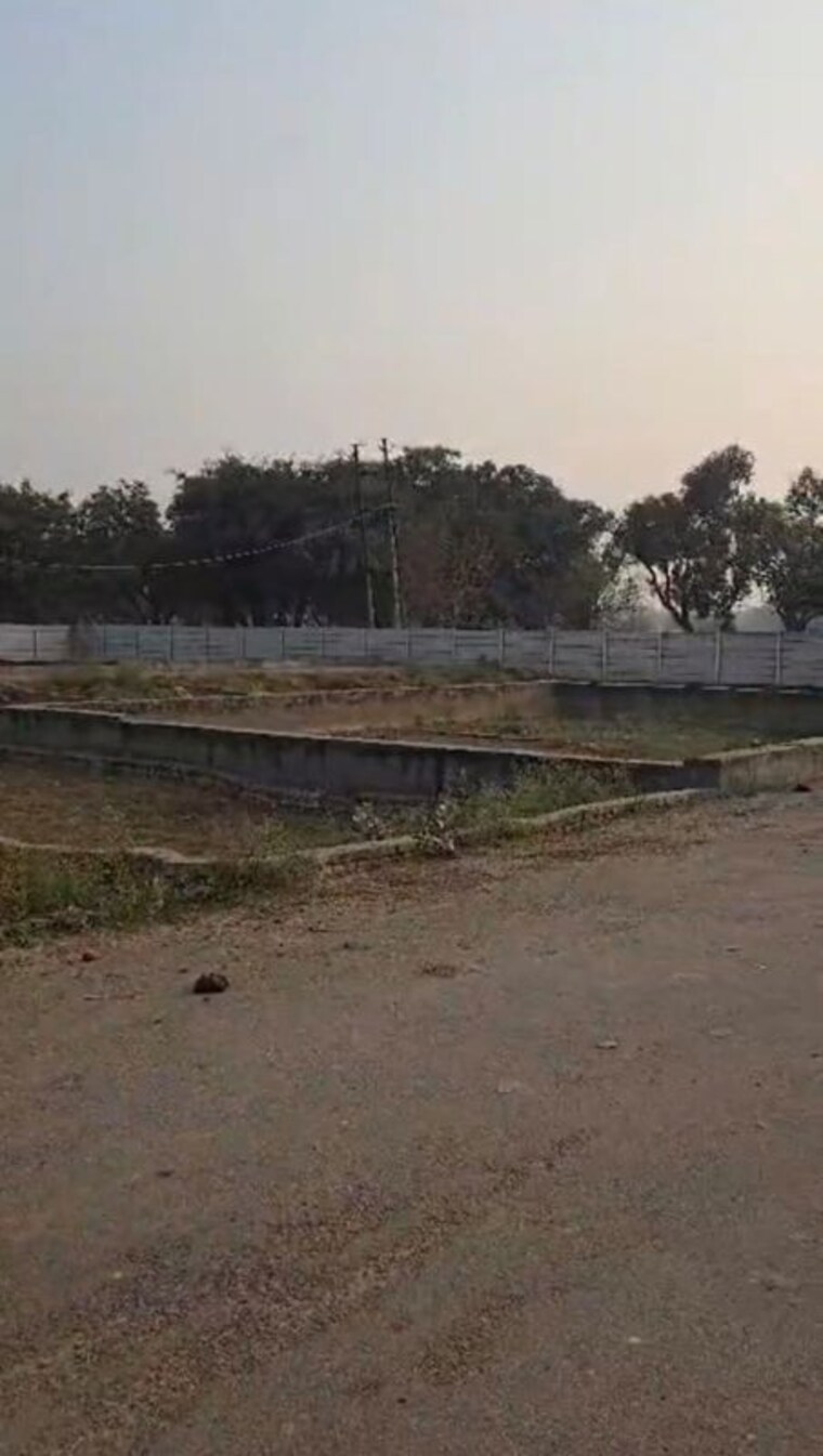 undefined, saini  350 Sq.Yd. Plot In Saini Greater Noida 10355294