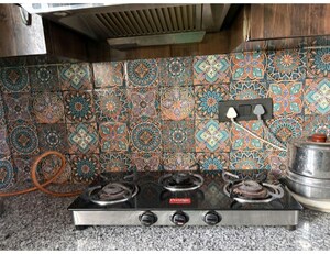 Furnished Amenities in 2 BHK Apartment at Amrapali Castle, Chi V Greater Noida – for Rent