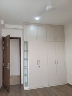 Building Lobby in 2.5 BHK Apartment at Smart World Gems, Sector 89 – for Rent