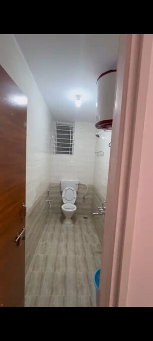 Bathroom in 1 BHK Apartment at Lakshmi Enclave Bellandur, Bellandur – for Rent
