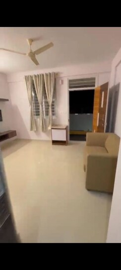 1 BHK Apartment For Rent in Lakshmi Enclave Bellandur