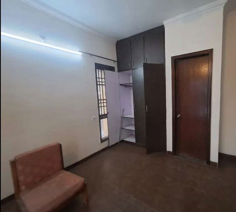 Room, butler colony 3 Bedroom 1800 Sq.Ft. Apartment In Butler Colony Lucknow 10355334