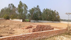 Plot Area in  Plot at Gosainganj – for Sale
