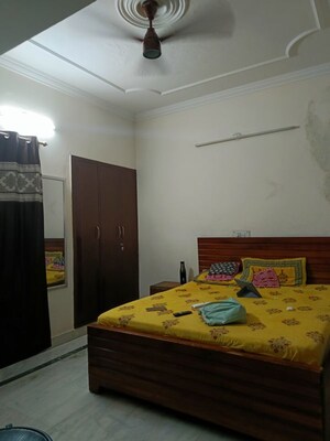 Bedroom in 2 BHK Builder Floor at SS Southend Floors, South City 2 – for Rent