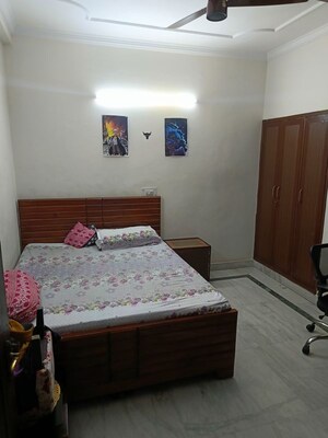 Bedroom in 2 BHK Builder Floor at SS Southend Floors, South City 2 – for Rent
