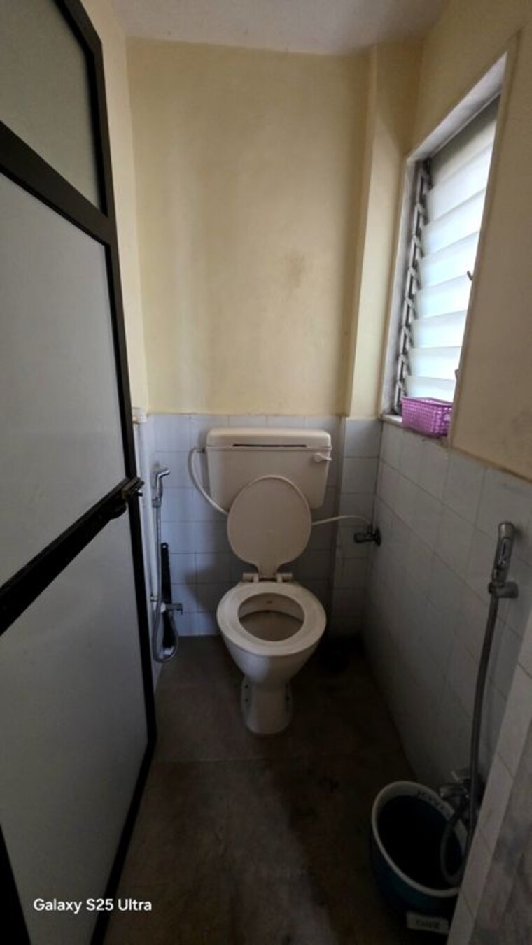 Bathroom, subhash nagar 1 Bedroom 445 Sq.Ft. Apartment In Subhash Nagar Thane 10355353