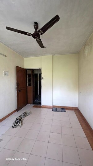 Room in 1 BHK Apartment at Subhash Nagar – for Rent