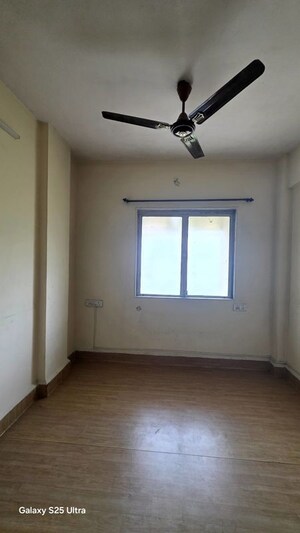 Room in 1 BHK Apartment at Subhash Nagar – for Rent