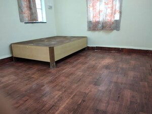 Bedroom in 1 BHK Apartment at Erandwane – for Rent