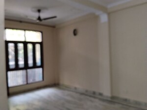 Room in 2 BHK Builder Floor at RWA Apartments Sector 47, Sector 47 – for Rent