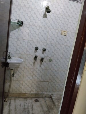 Balcony in 2 BHK Builder Floor at RWA Apartments Sector 47, Sector 47 – for Rent