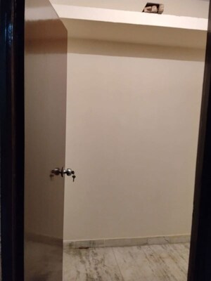 Room in 2 BHK Builder Floor at RWA Apartments Sector 47, Sector 47 – for Rent