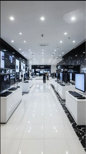 Showroom For Sale in Sandesh Nagar