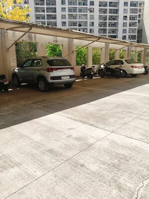 Parking in 1 BHK Apartment at Godrej Horizon, Mohammadwadi – for Rent