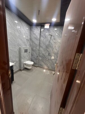 Bathroom in 4 BHK Apartment at Sector 12 Dwarka – for Rent