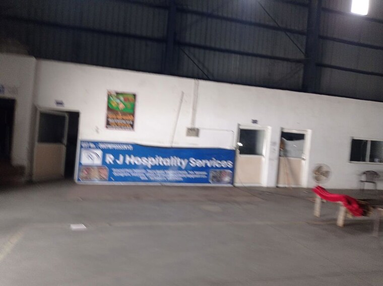  Parking, jamalpur Commercial Warehouse 120000 Sq.Ft. In Jamalpur Gurgaon 10355426
